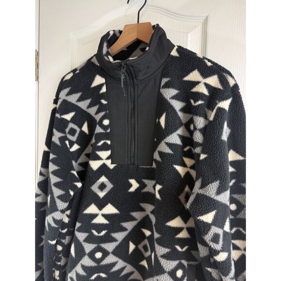 Old Navy Men's Cozy Sherpa Half Zip Mock-Neck Fleece Pullover Aztec Print Size L - Picture 2 of 11
